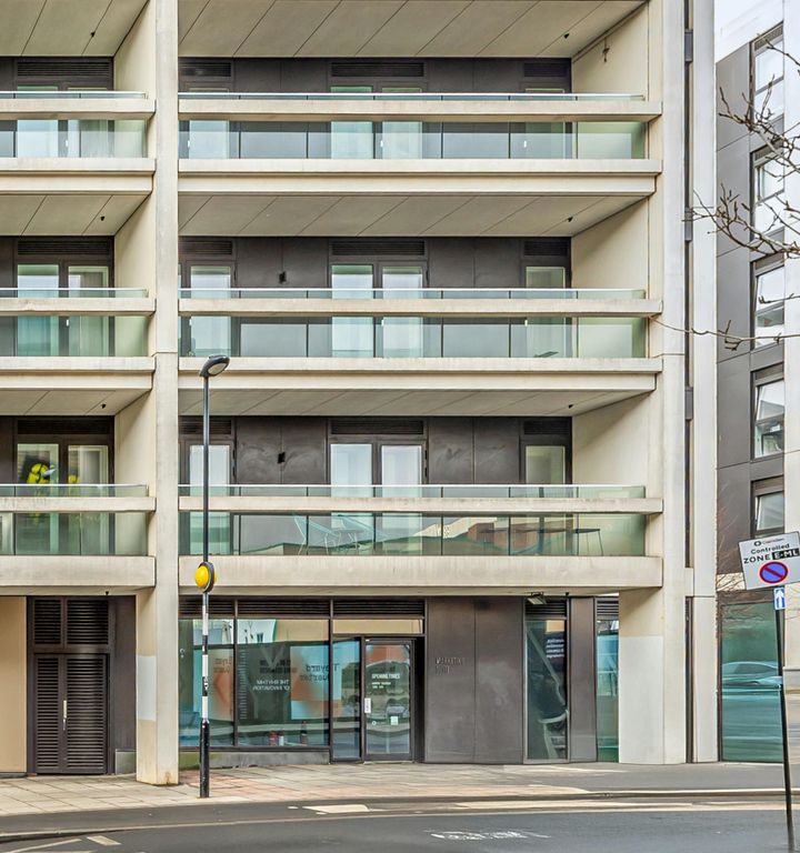 Property photo 2 of 4 Buildingphoto 49S.Jpg