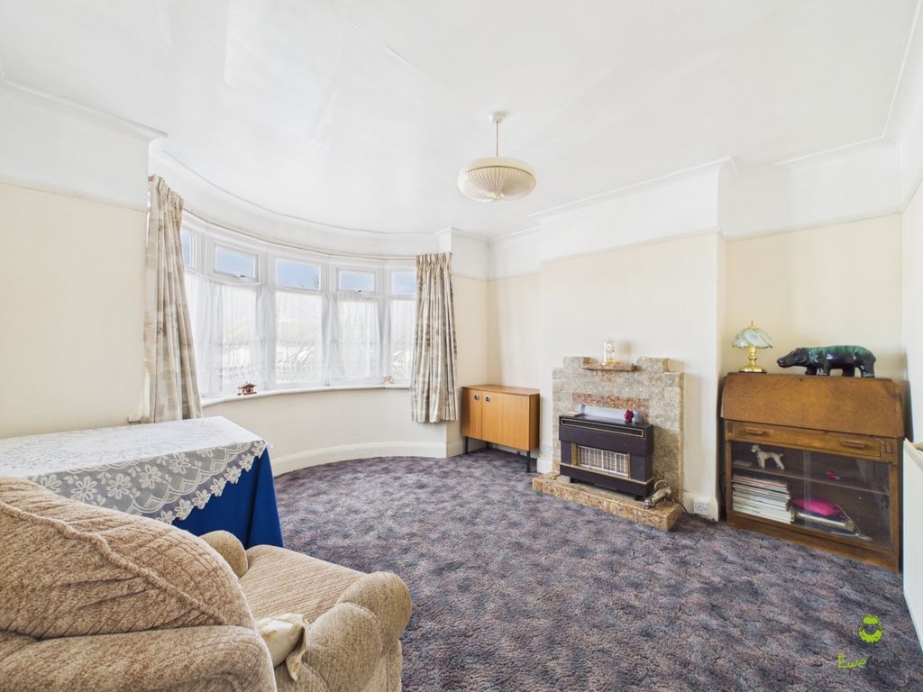 Property photo 3 of 12 Presented By Kevin At Ewemove Abbey Wood And Belve