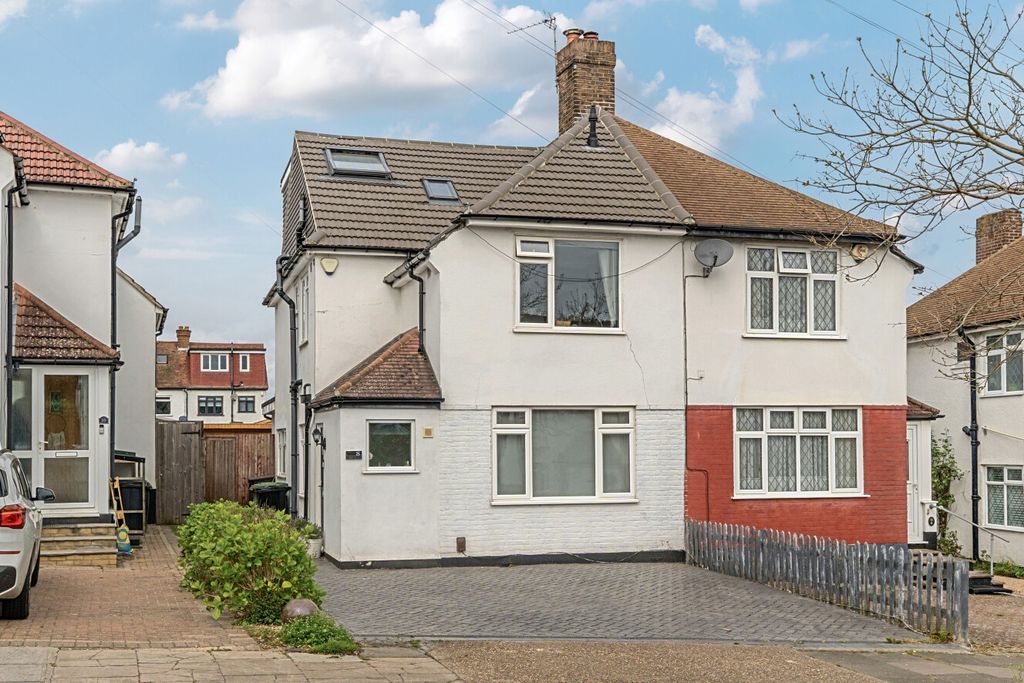 Property photo 2 of 24 1447724-2-69E22Ed...