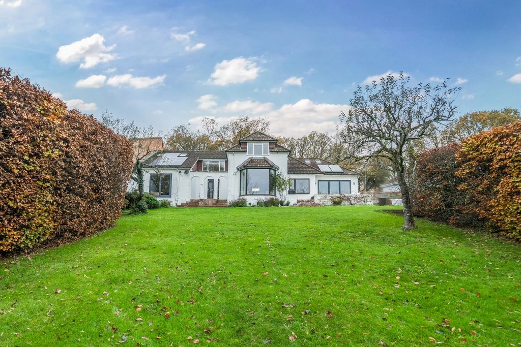 Property photo 2 of 20 1383662-4-69247c9...