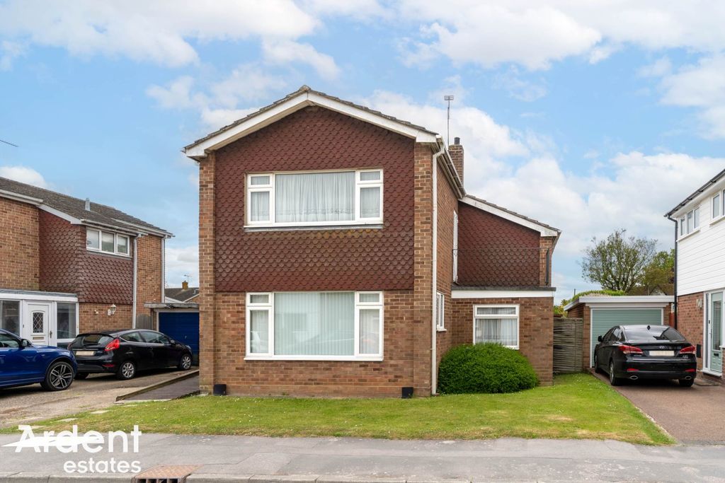 Property photo 1 of 18
