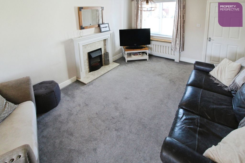 Property photo 2 of 13 Living Dining Room