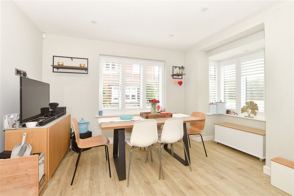 Property photo 3 of 12 Kitchen/ Diner