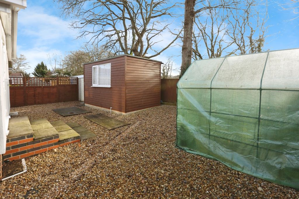 Property photo 3 of 20 Pbox-Img.Jpg