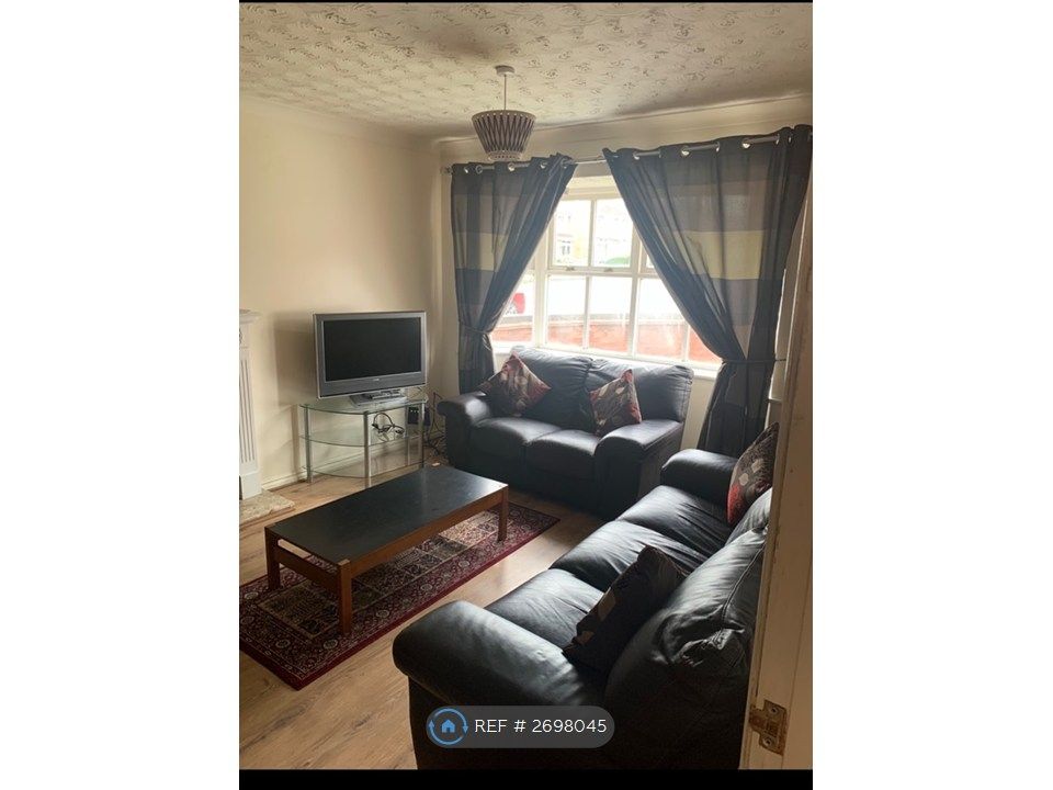 Property photo 3 of 20