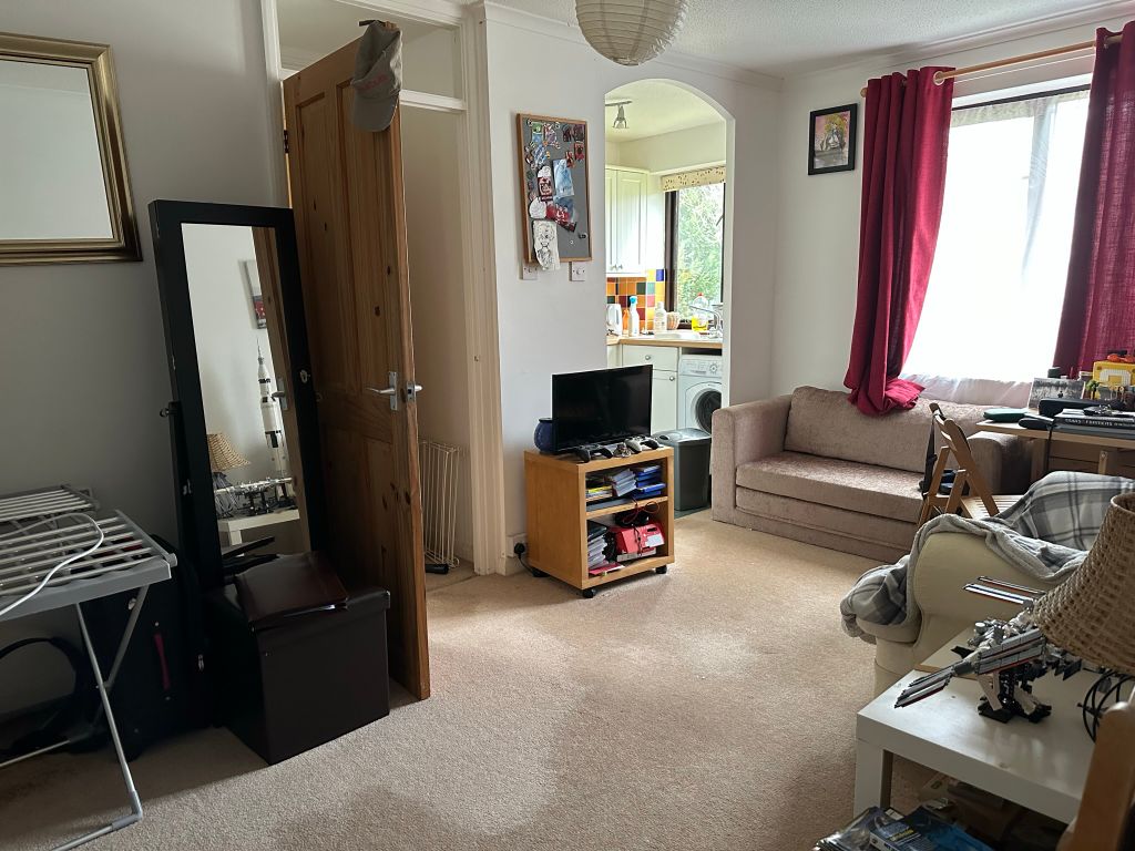 Property photo 2 of 9 Photo 02