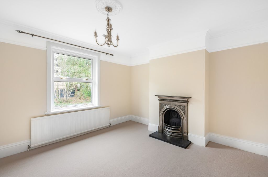 Property photo 3 of 10 697928 (3)