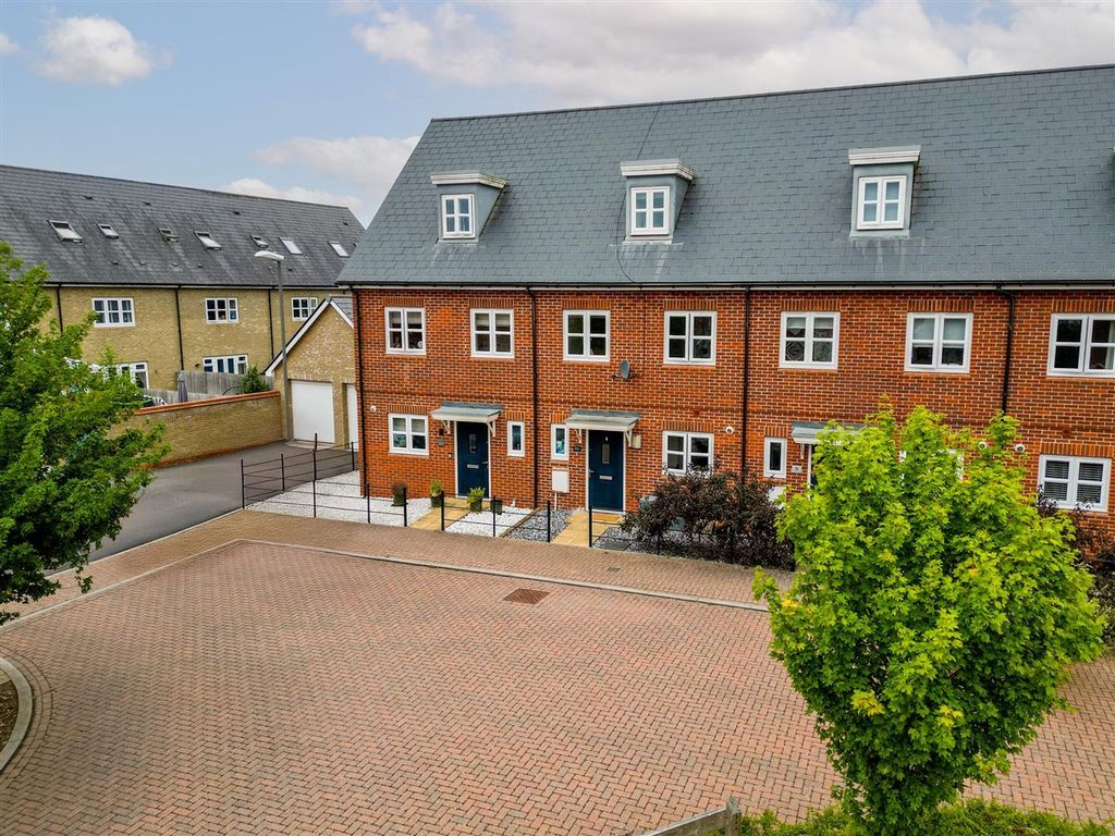 Property photo 1 of 18 Dji_0139-Hdr.Jpg