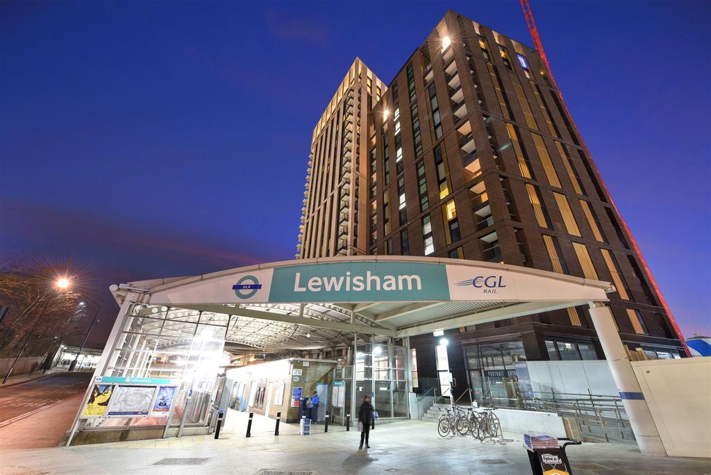 Property photo 1 of 4 Space Photos -14 High.Jpg