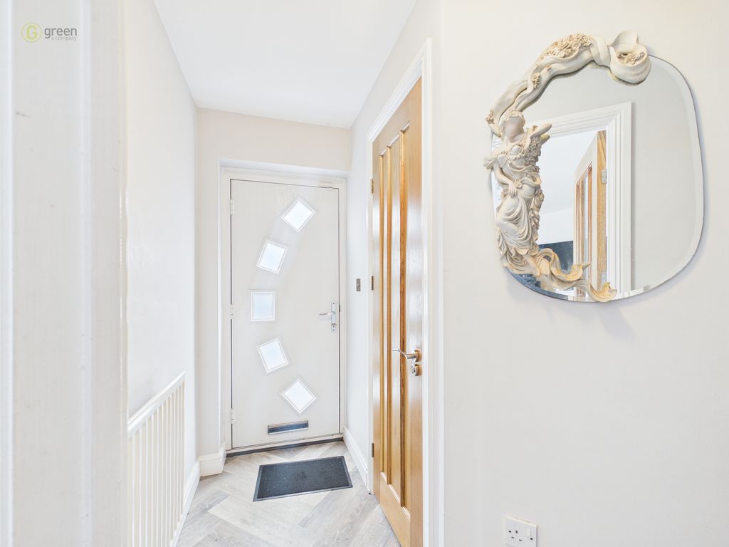 Property photo 2 of 42 Cam05591G0Pr0141Still002