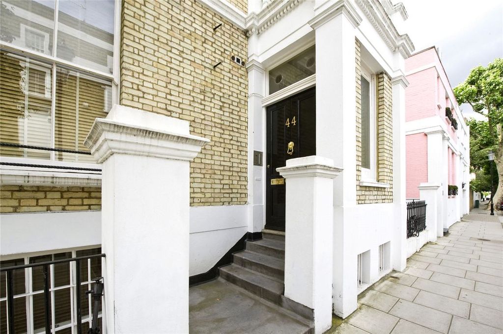 Property photo 1 of 6