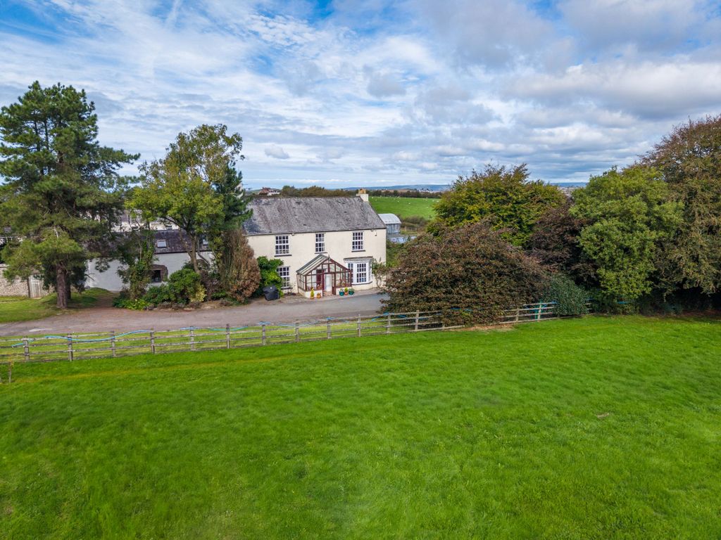 Property photo 1 of 29
