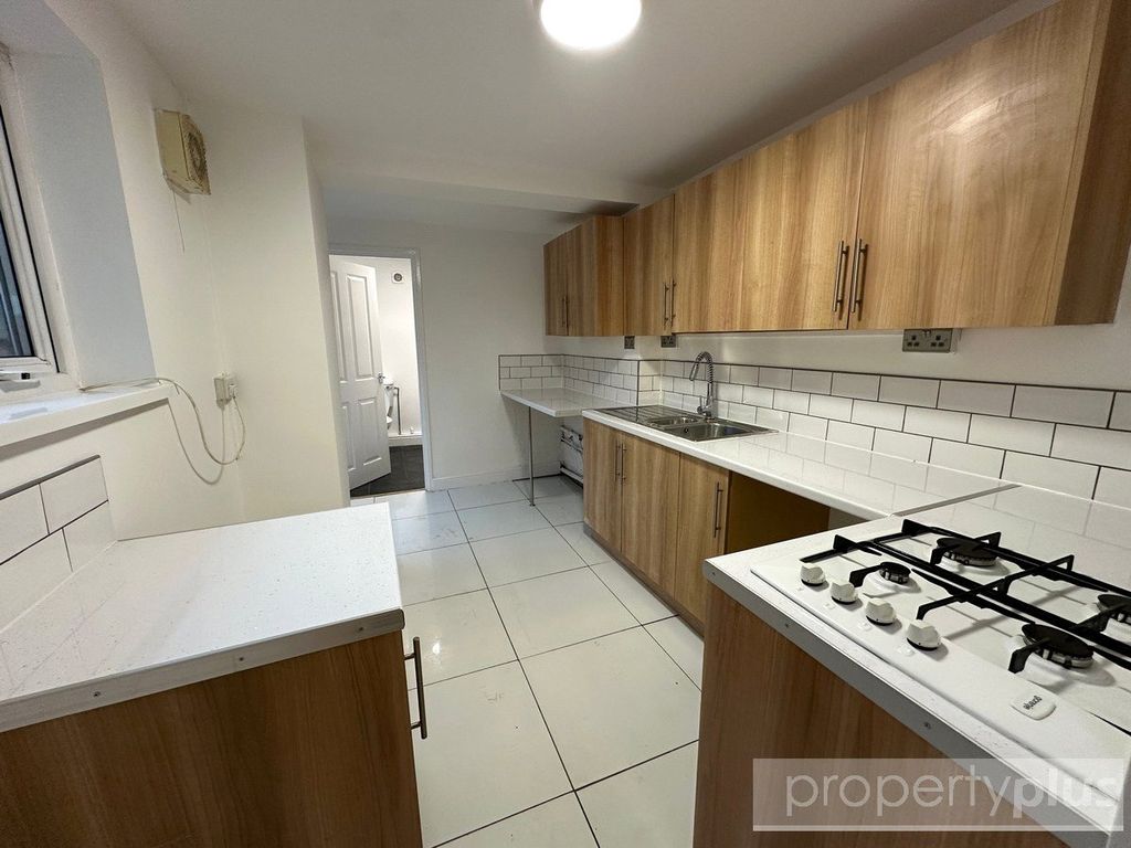 Property photo 1 of 9 Picture No. 02