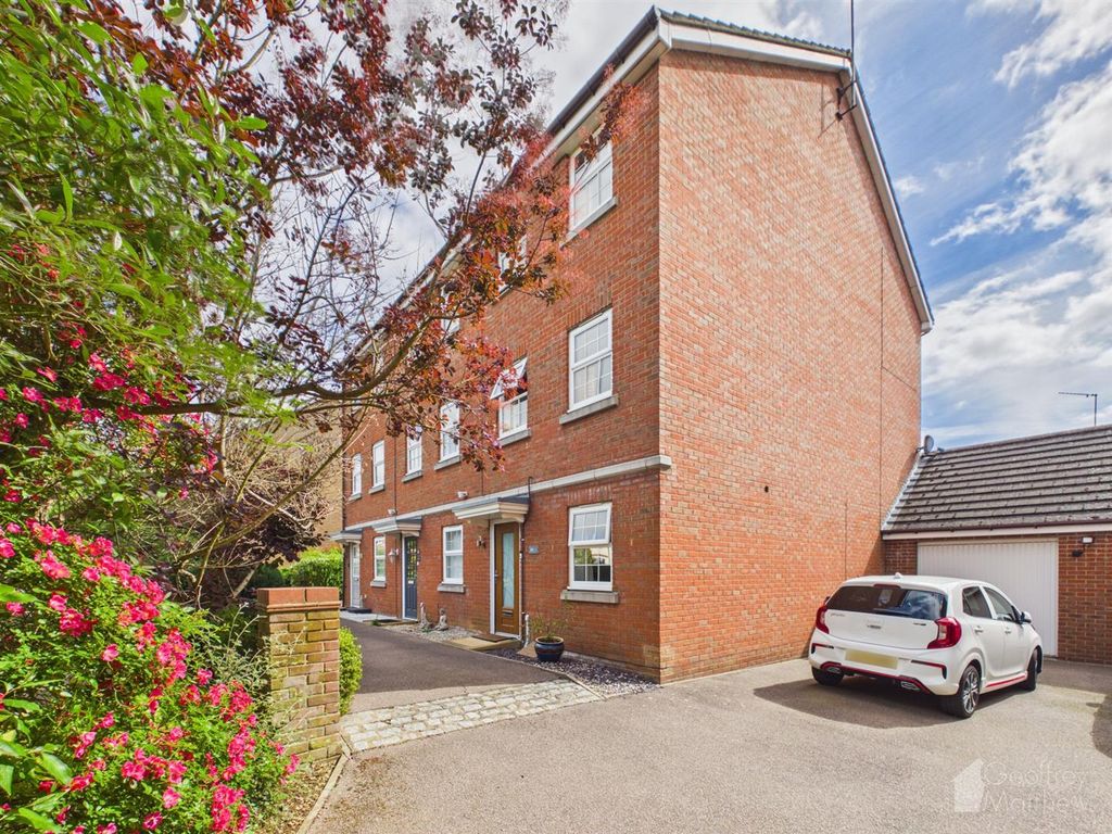 Property photo 1 of 25 Cam02365G0-Pr0479-Still004.Jpg