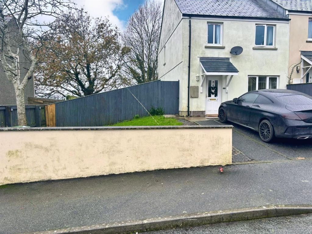 Property photo 2 of 18 4A529581-44Fe-401B-8Cb0-D8630A8Eae47.Jpg