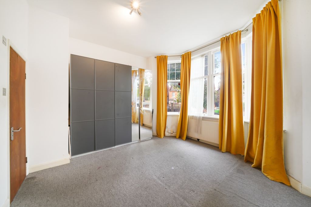 Property photo 2 of 7 1A Staverton Road - 7Zgcexteuuusi6Jzsvj2