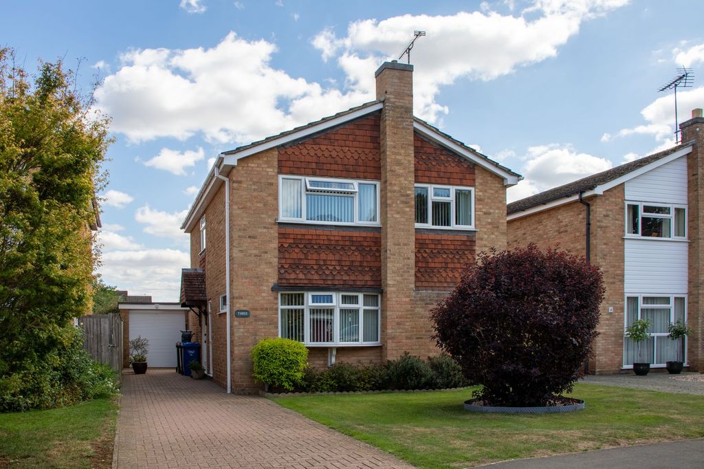 Property photo 1 of 20