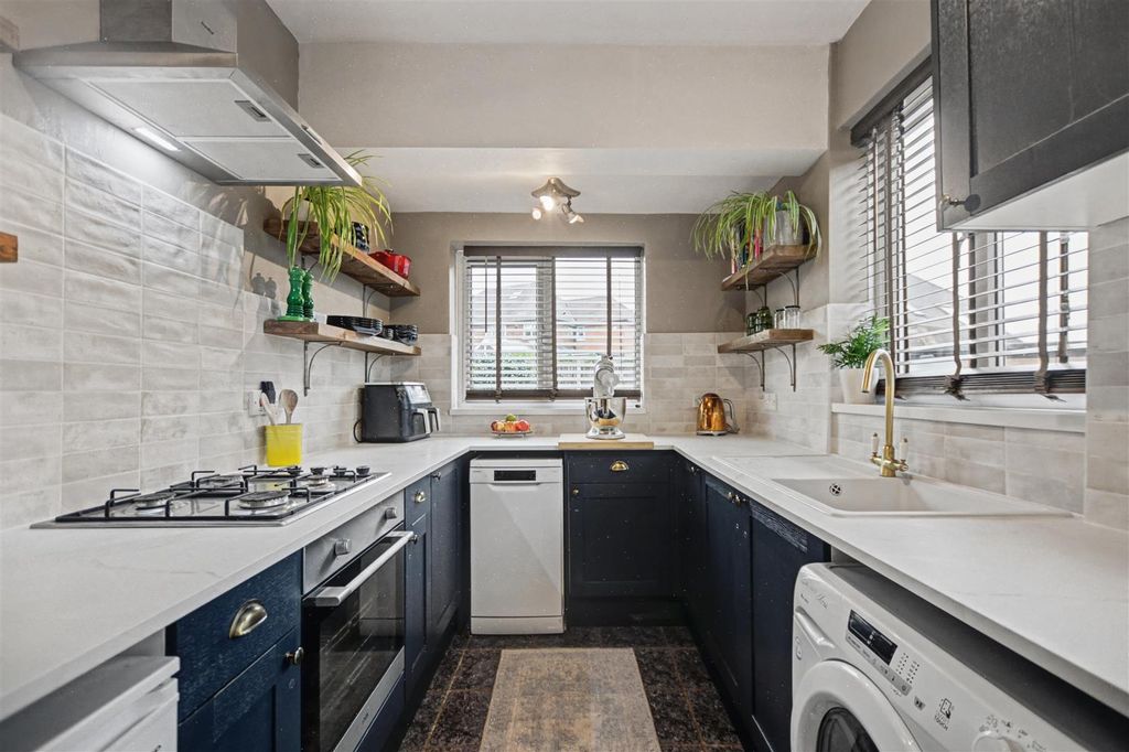 Property photo 3 of 34 Kitchen_2.Jpeg