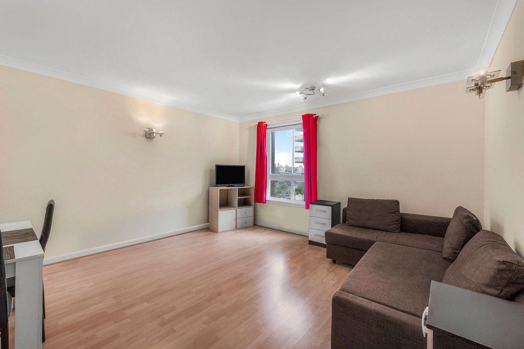 Property photo 2 of 11 Picture No. 10