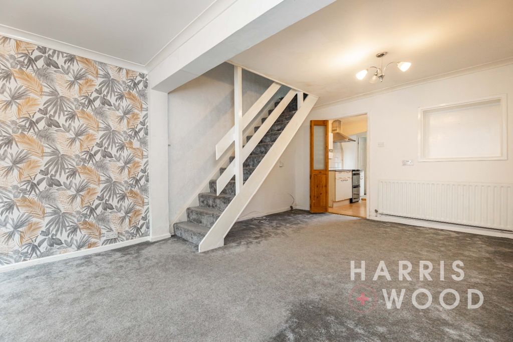 Property photo 3 of 16 4637714