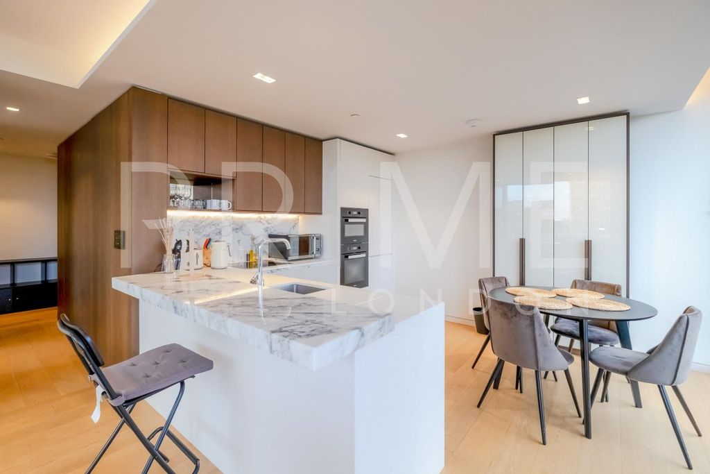 Property photo 3 of 16 6Ooc (2).Jpg