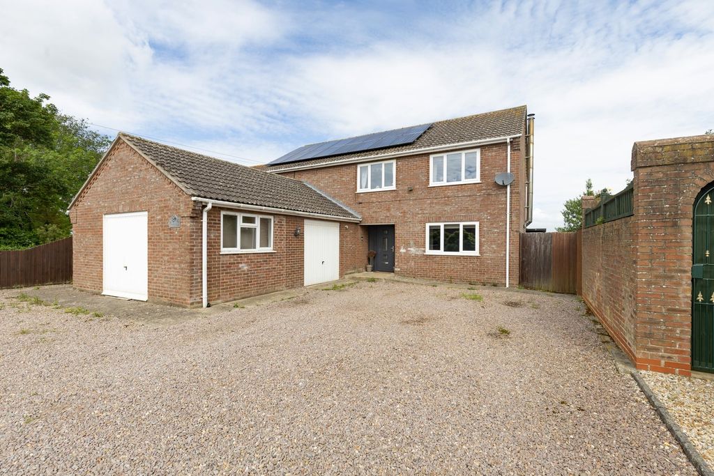 Property photo 1 of 24