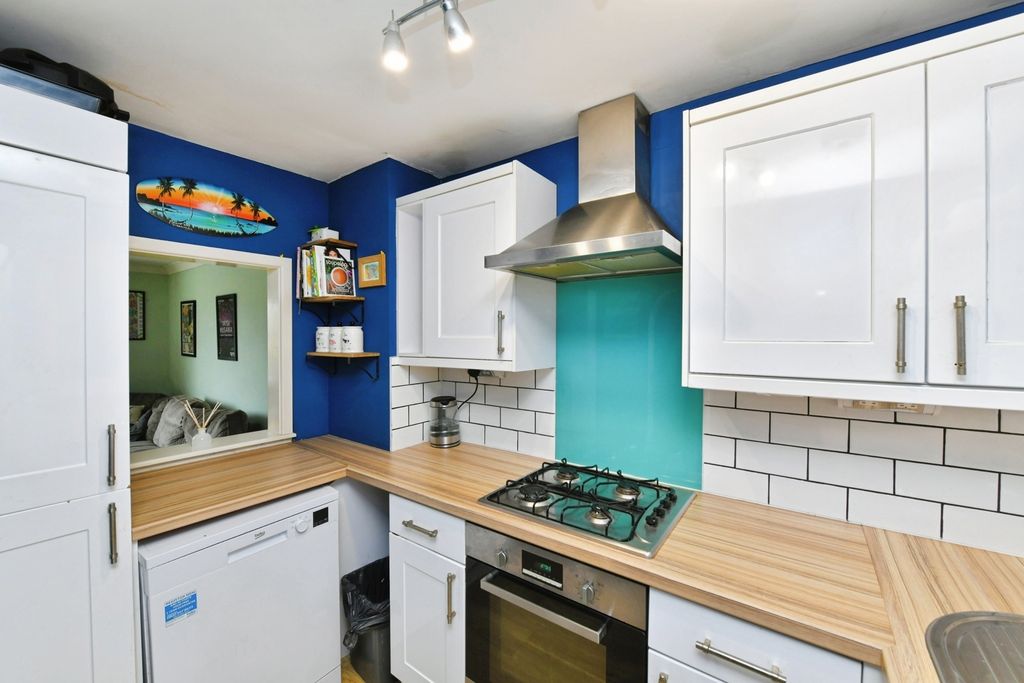 Property photo 2 of 13 Pbox-Img.Jpg