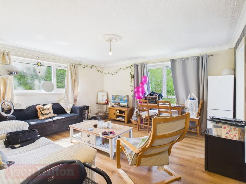 Property photo 2 of 10 Pr0690-Still002.Jpg