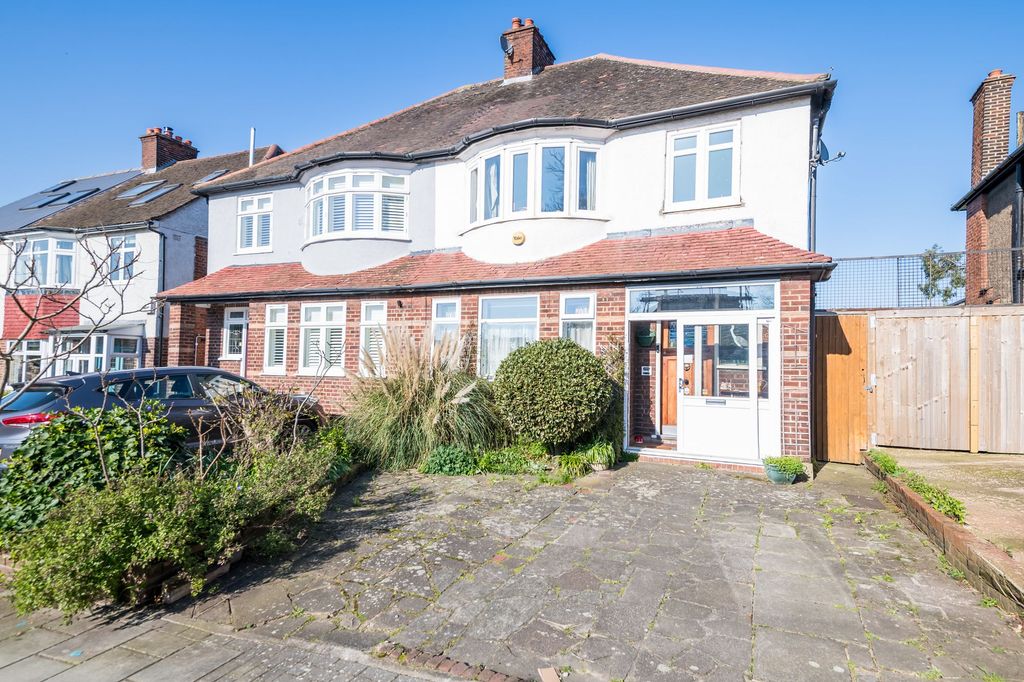 Property photo 1 of 19