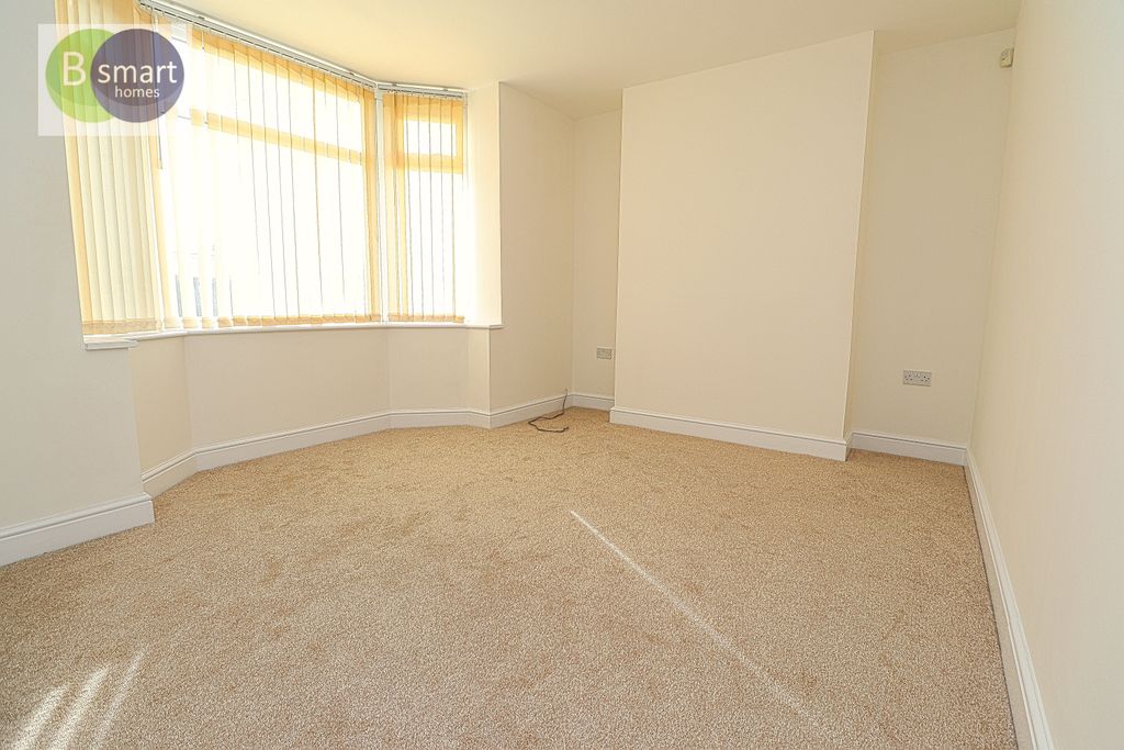 Property photo 3 of 11 Img_2198