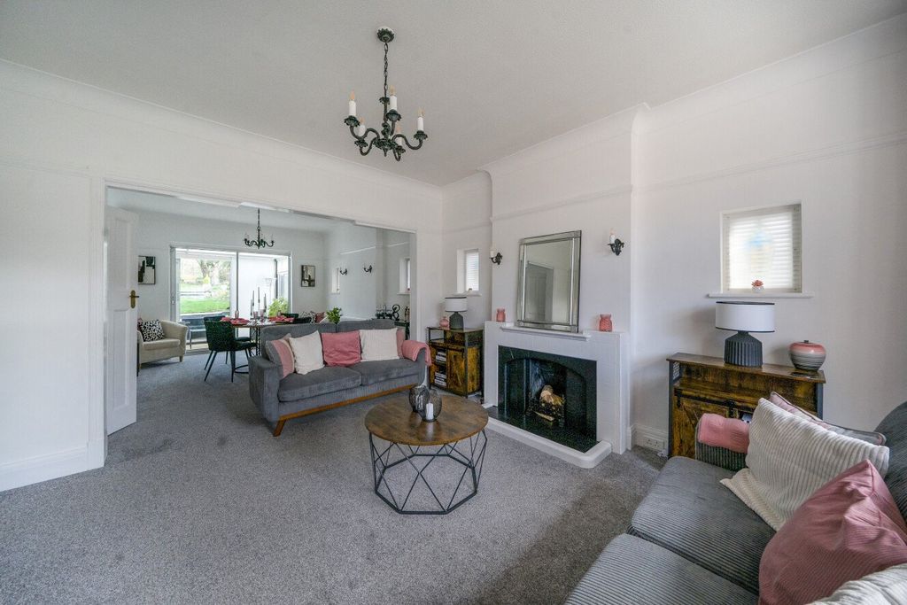 Property photo 3 of 25 Picture No. 24