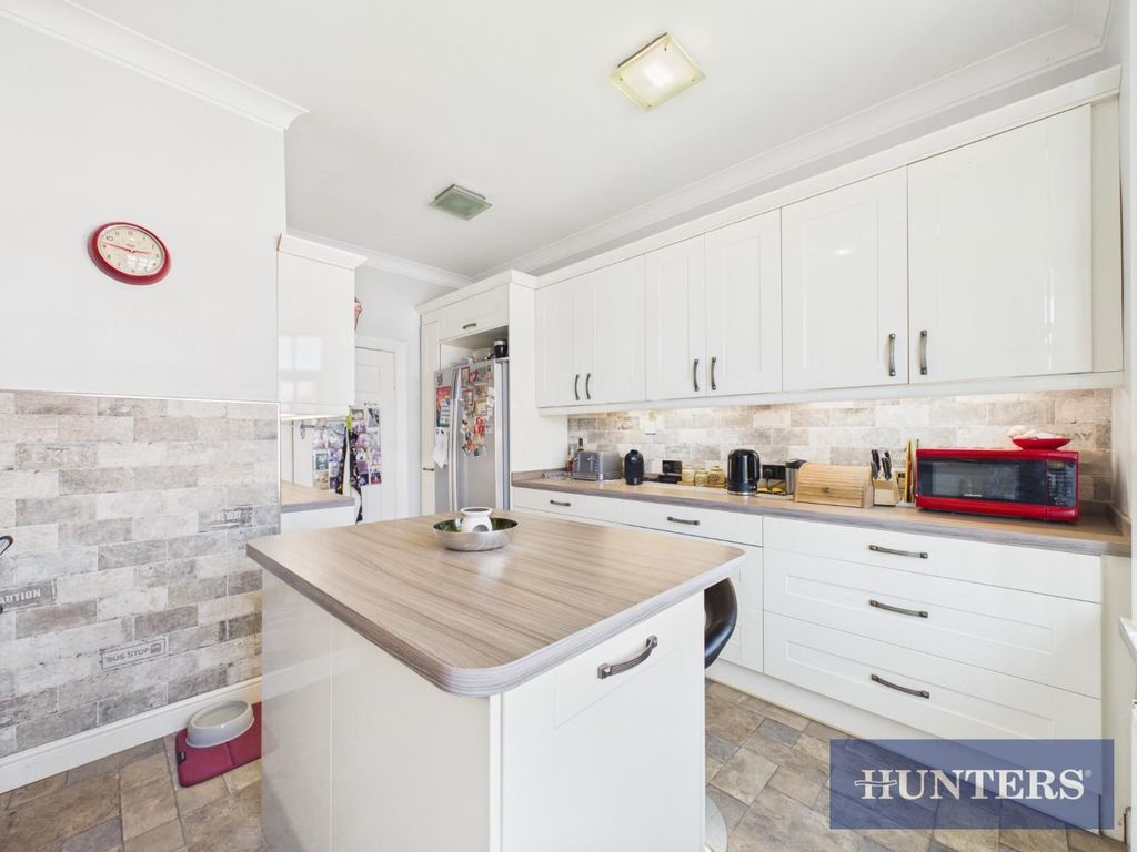 Additional image 5 of 4 bed maisonette for saleCardigan Road, Bridlington YO15