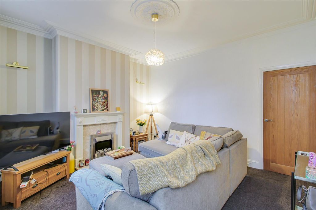 Property photo 3 of 8 Living Room