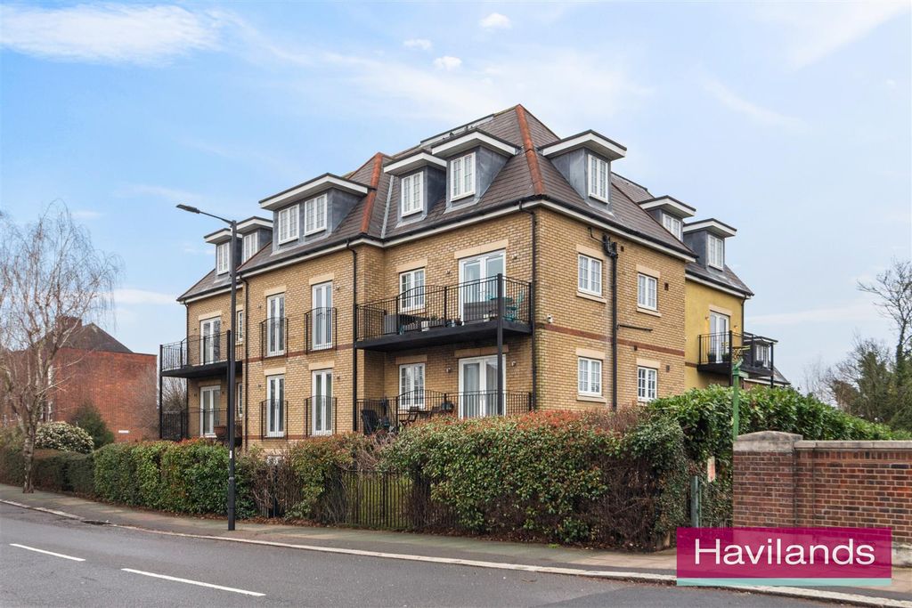 Property photo 1 of 19 Brockley Court-24.Jpg