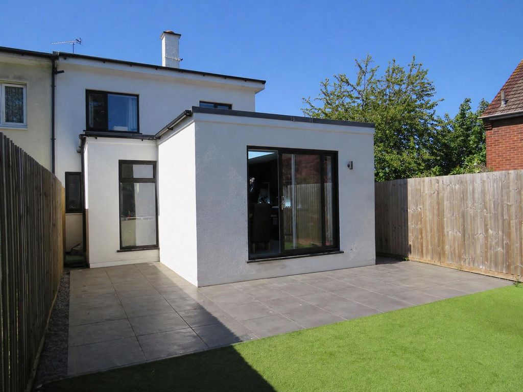 Property photo 3 of 13