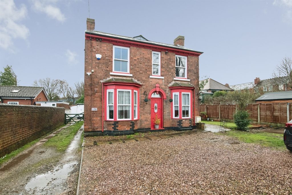 Property photo 1 of 16