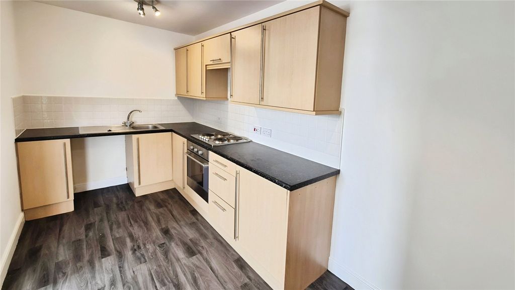 Property photo 3 of 12 Picture No. 03