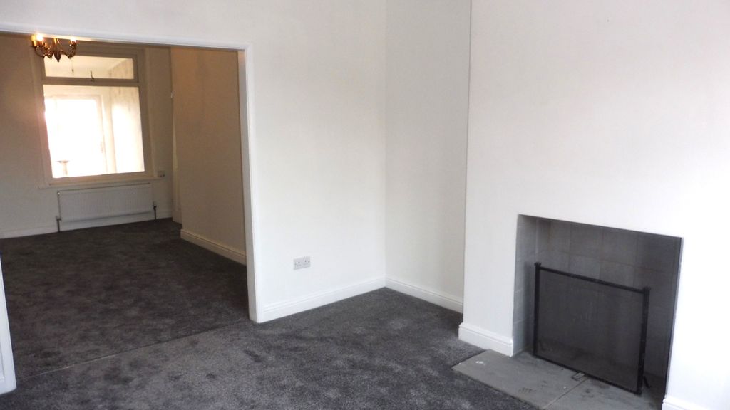 Property photo 3 of 29