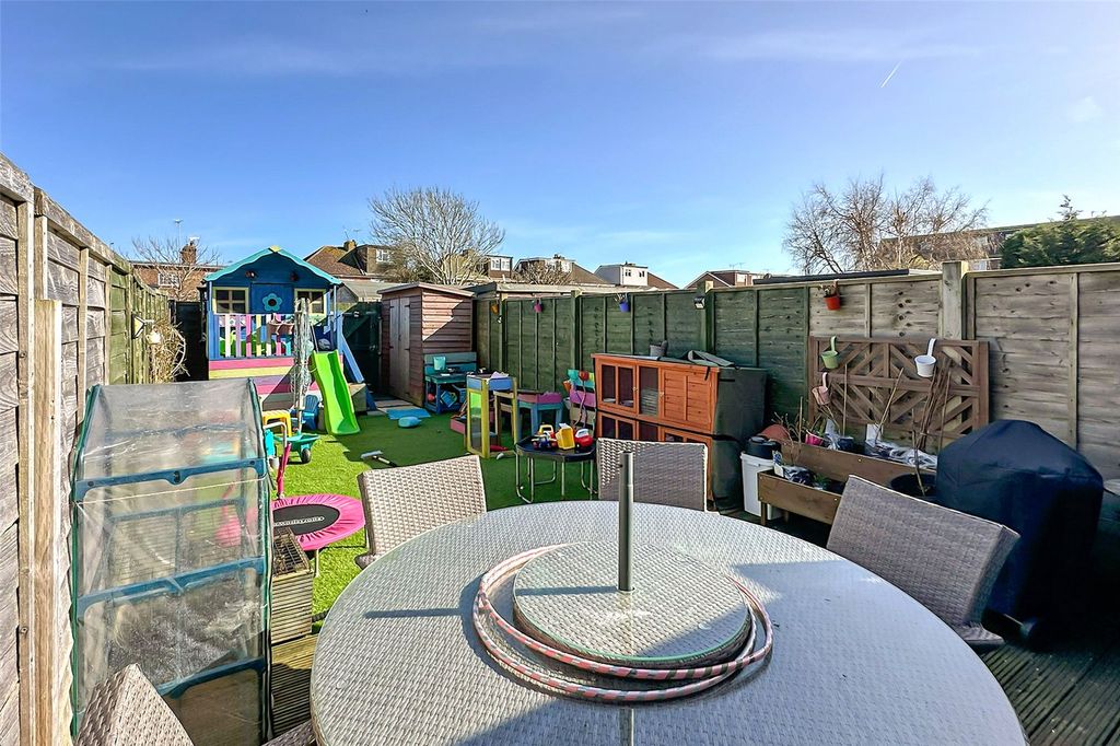 Property photo 1 of 13 Picture No. 05