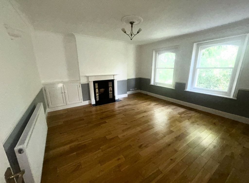 Property photo 1 of 10 Picture No. 04