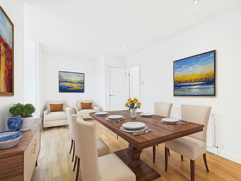 Property photo 3 of 20 Dining Room (Virtually Furnished)