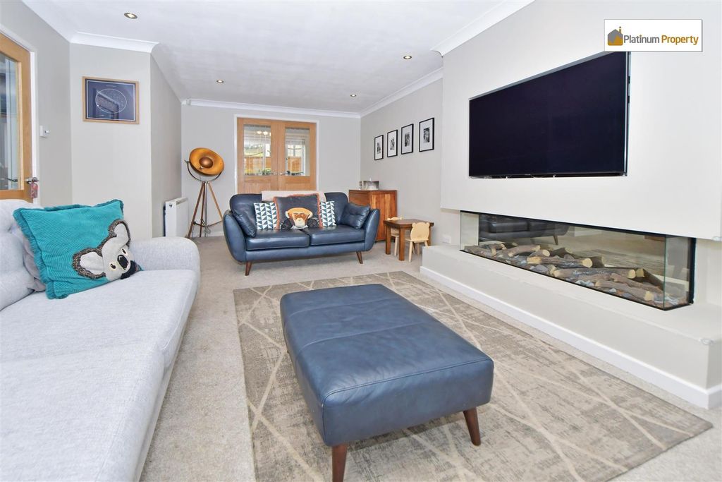 Property photo 2 of 26 Rah_9071.Jpg
