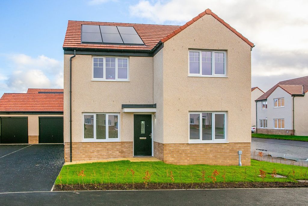 Property photo 1 of 33