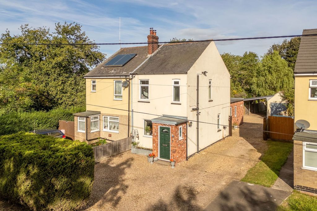 Property photo 1 of 35