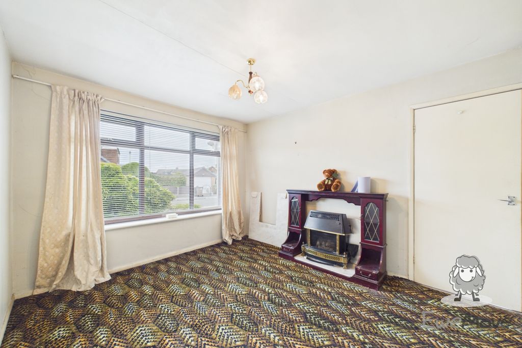 Property photo 3 of 11 21