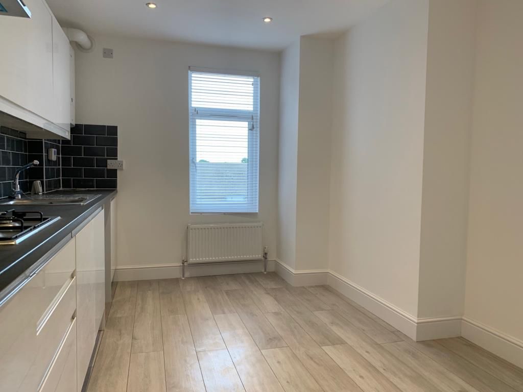 Property photo 3 of 14 4_Lge.Jpg