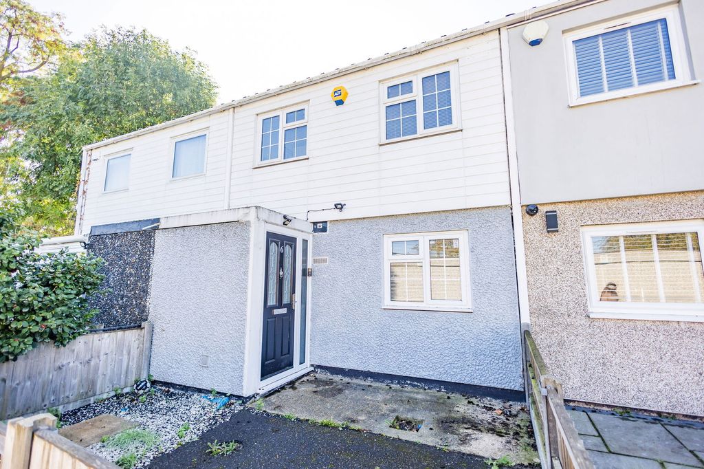 Property photo 2 of 19