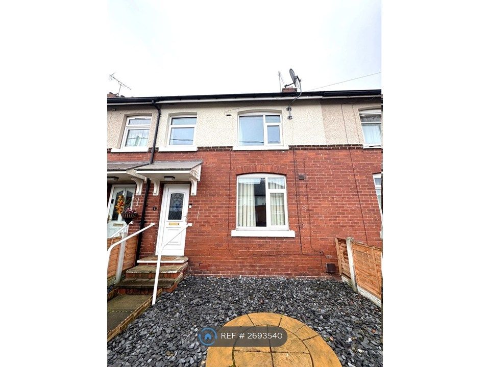 Property photo 1 of 10 Front