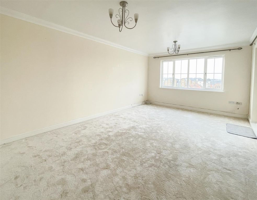 Property photo 2 of 16 4-Image00004.Jpg