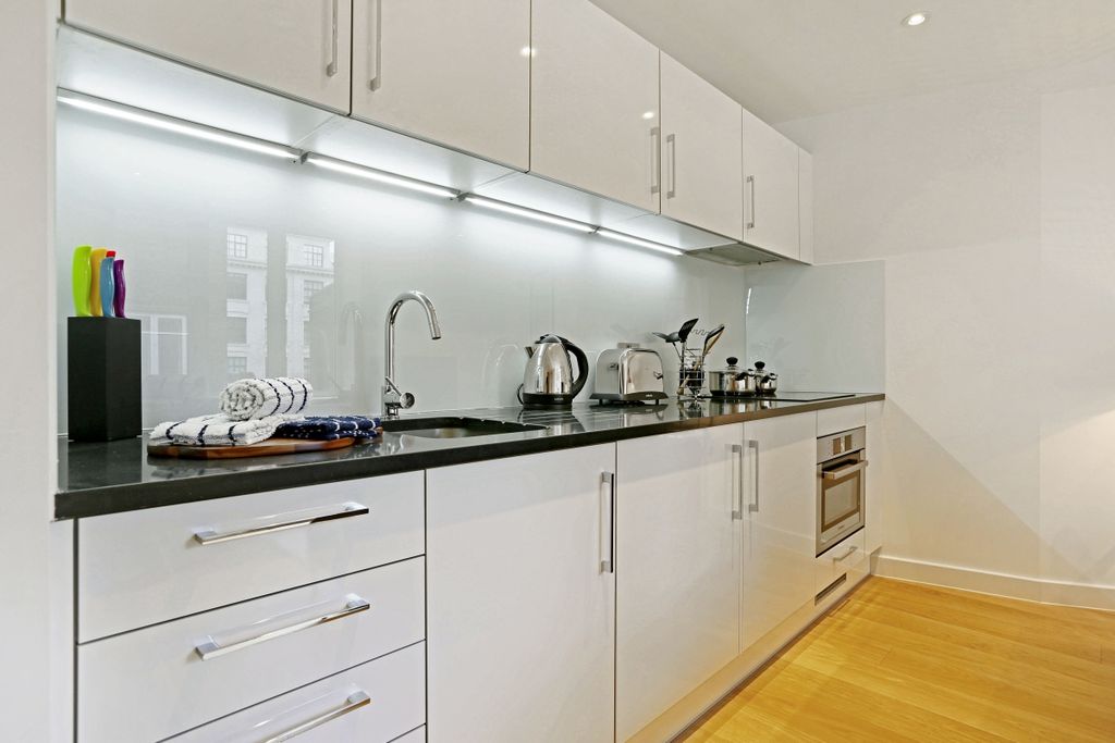 Property photo 3 of 5